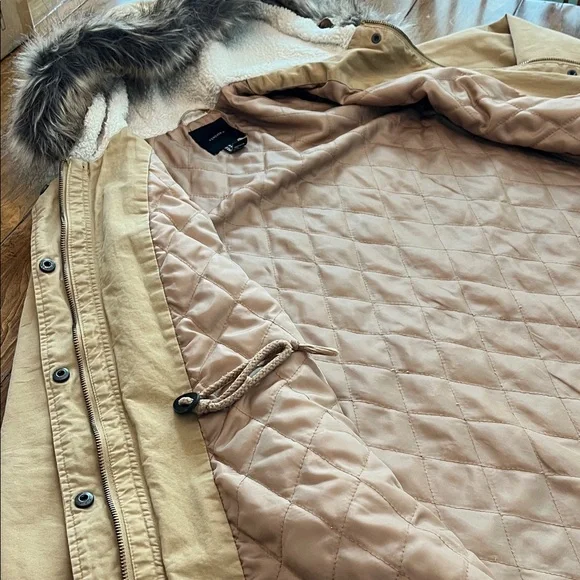 Forever 21 Tan Utility Jacket with Faux Fur Hood - Picture 12 of 16